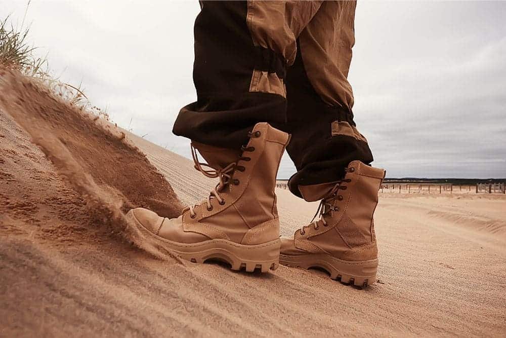 Breathability / Good air circulation The duration of activity on deserts (hiking, work …) is usually during the day, when the temperature of the desert is very high. So desert tactical boots need to deal with that, and that’s why breathability is very essential. You can opt for desert tactical boots made from nylon fabric or suede instead of leather for the following reasons: Tactical boots made from nylon fabric and suede are more breathable than leather, and will keep your feet comfortable and cool. Tactical boots made from nylon fabric or suede are generally brighter in color (tan, beige, desert sand, …) than leather tactical boots (usually black). The brightly colored boots will reflect light better, reducing the effect of heat and radiation outside. Full grain leather tactical boots are also very breathable, but as I said, most of them are black. The black tactical boots tend to absorb more UV and heat, which is bad for your feet. In addition to the breathability, tactical boots need good air circulation, giving the feet a cool and free feel.