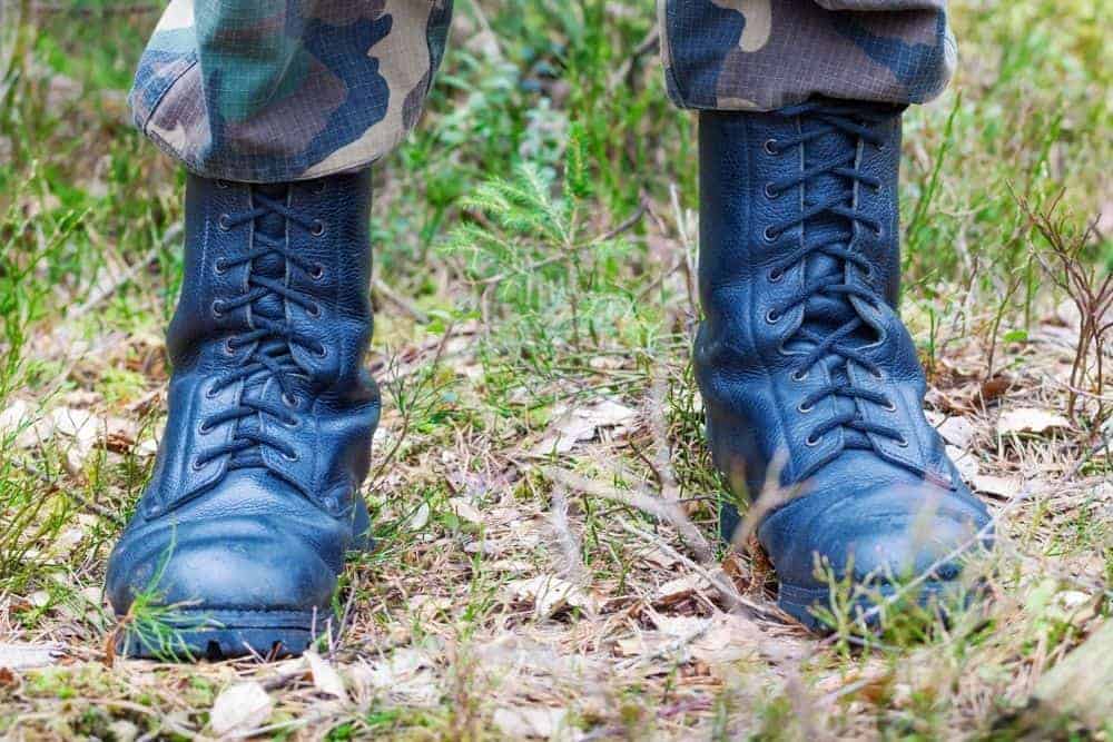 The 10 Best Non-Slip Tactical Boots for All Terrain - From Your Tactics
